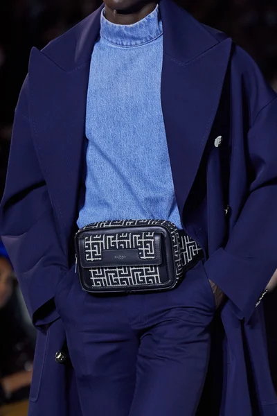 Look 51